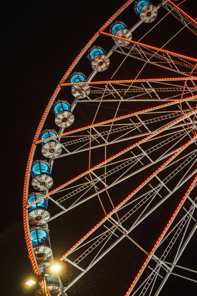 Das Riesenrad auf dem Karlsruher Christkindlesmarktes 2025