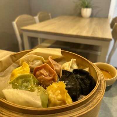 Kreativ gefüllte Teigtaschen – Dumplings – bei Mr Dumpling in der Erbprinzenstraße in Karlsruhe