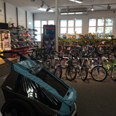 Fahrrad-Anhänger und Kinderräder bei RAD + TAT in Karlsruhe 2018