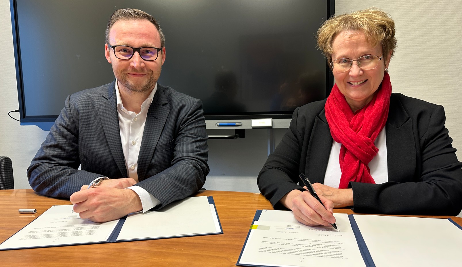 Vorzeitig stimmt der Aufsichtsrat für eine Verlängerung der Geschäftsführertätigkeit bei der Karlsruher Tourismus GmbH bis Ende 2030.