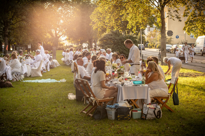 Diner en blanc Karlsruhe © KTG Karlsruhe Tourismus GmbH_Foto Paul Needham (10)