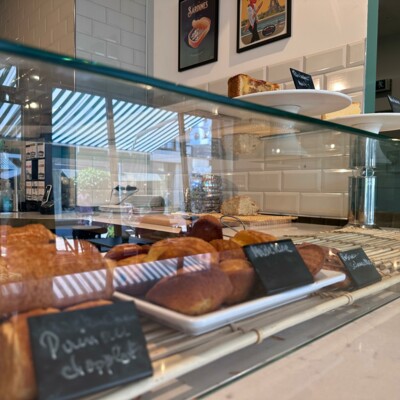 Selbst gebackene, französische Leckereien bei Le Renard in Karlsruhe