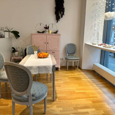 Consultation area of the studio in Herrenstraße